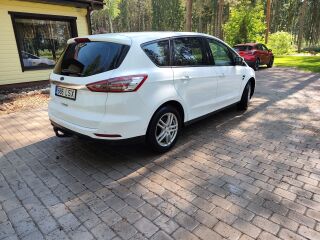 Ford S-MAX 2.0 110kW
