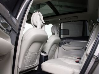 Volvo XC90 AWD INSCRIPTION LUXURY XENIUM FULL 2.0 T8 Recharge Twin Engine Plug-In-Hybrid 288kW