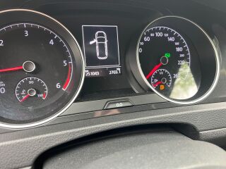 Volkswagen Golf 1.6 85kW
