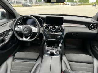 Mercedes-Benz C 200 AMG Line 1.6 118kW