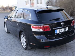 Toyota Avensis 2.2 110кВ