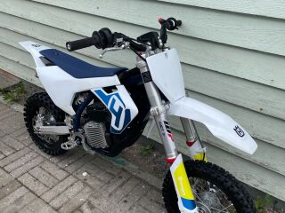 Husqvarna EE5
