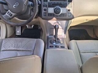 Infiniti FX35 3.5 209kW
