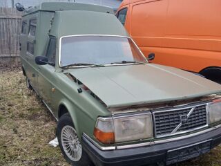 Volvo 244 2.8 v6 114kW