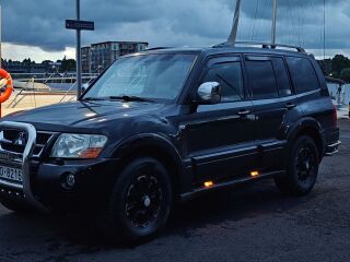 Mitsubishi Pajero GLS 3.2 Di-D 118кВ