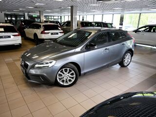 Volvo V40 Cross Country MOMENTUM CROSS THORS INTELLI XEN 2.0 D3 110kW