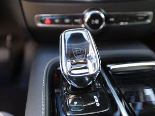 Volvo V60 T8 LONG RANGE Inscription Recharge Plug-In-Hyb 2.0 335kW