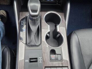 Toyota Highlander 2.5 140кВ