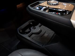 BMW iX xDrive 40 Sports Package 240kW