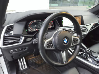 BMW X5 xDrive30d M Sport 3.0 210кВ