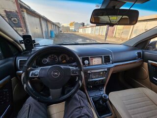Opel Signum 1.9 88кВ
