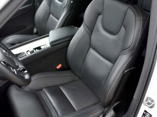 Volvo XC60 AWD 360C H&K LUXURY INSCRIPTION INTELLI SAFE  2.0 MY2019 140кВ
