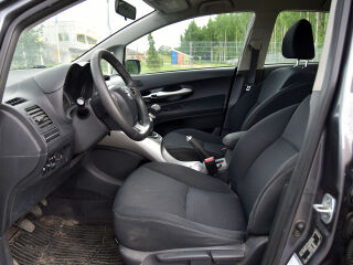 Toyota Auris Facelift 1.6 97kW