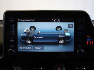 Toyota C-HR Luxury 2.0 112кВ