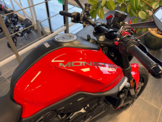 Ducati Monster 937 + L2 82kW
