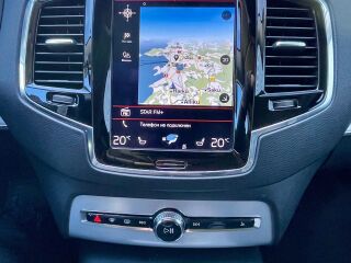 Volvo XC90 AWD Momentum PRO 7k 2.0 D5 165кВ