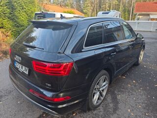Audi SQ7 4.0 V8 TDi 320kW