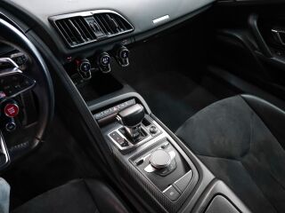 Audi R8 Coupe Quattro Plus 5.2 V10 FSI 449kW