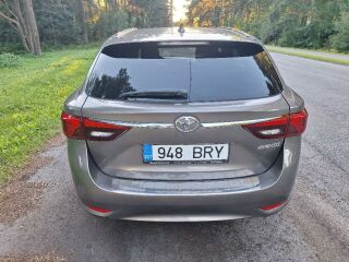 Toyota Avensis 1.8 108kW