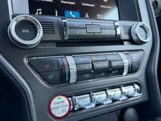 Ford Mustang GT California Special 5.0 V8 324kW