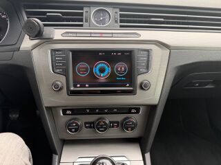 Volkswagen Passat BlueMotion 1.6 R4 TDI 88kW