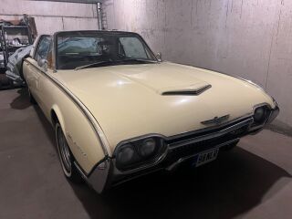 Ford Thunderbird 6.4 V8 220кВ