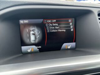 Volvo S60 City Safety 2.0 R5 D3 120kW