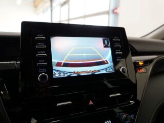Toyota Camry Luxury Business 2.5 131kW