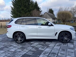 BMW X5 3.0 210кВ
