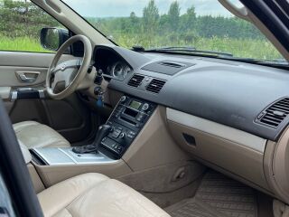 Volvo XC90 2.4 147kW