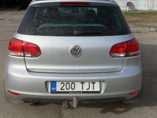 Volkswagen Golf 1.6 77kW