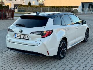 Toyota Corolla GR Sport Hybrid 1.8 72kW