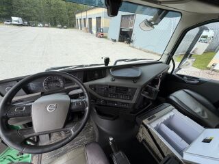 Volvo FH 8X4*4 + EURO6 + RETARDER 405kW