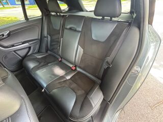 Volvo V60 R-Design 2.0 D4 140kW