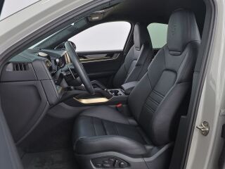 Porsche Cayenne E-Hybrid Turbo GT 4.0 V8 544kW