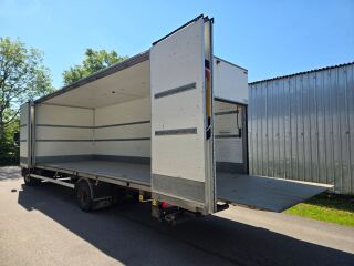 MAN TGL 12.220 4X2 BL SIDEOPENING 162кВ