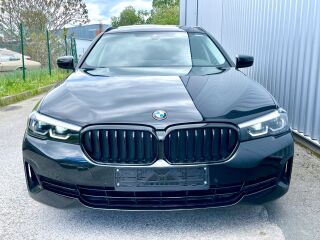 BMW 520 Touring Shadow-line 2.0 Mild-Hybrid 140кВ