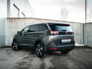 Peugeot 5008 1.5 96kW
