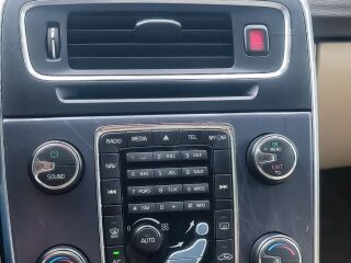 Volvo V60 2.4 158kW