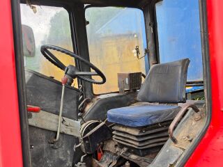 MTZ 825