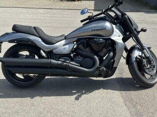 Suzuki VZR 1800