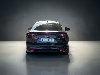 Kia Stinger GT 3.3 272кВ