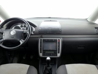 Volkswagen Sharan Freestyle Facelift 2.0 TDI 103кВ