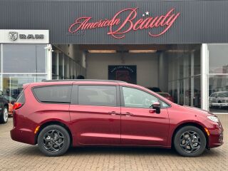 Chrysler Pacifica Hybrid S Appearance Package 3.6 V6 Pentastar