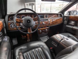 Rolls-Royce Phantom 6.8 V12 338kW