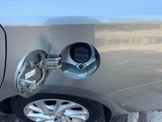 Toyota Auris 1.6 97кВ
