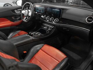 Mercedes-Benz E 220 2.0 143kW