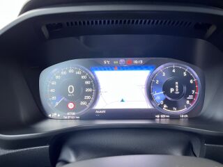 Volvo XC40 2.0 140kW