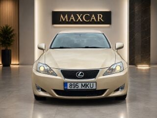 Lexus IS 220 2.2 130kW