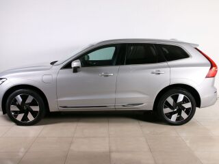Volvo XC60 AWD PLUS BRIGHT INTELLI SAFE PRO MY25 2.0 T6 Recharge Long Range Plug In Hybrid 293kW